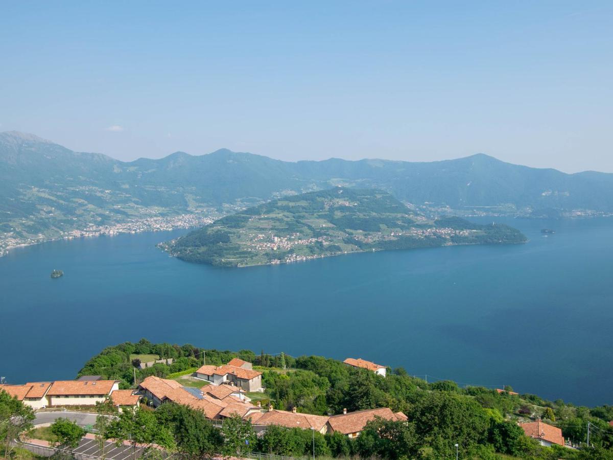 Van Gogh - Beautiful Lake Iseo View And Swimming Pool Parzanica Kültér fotó